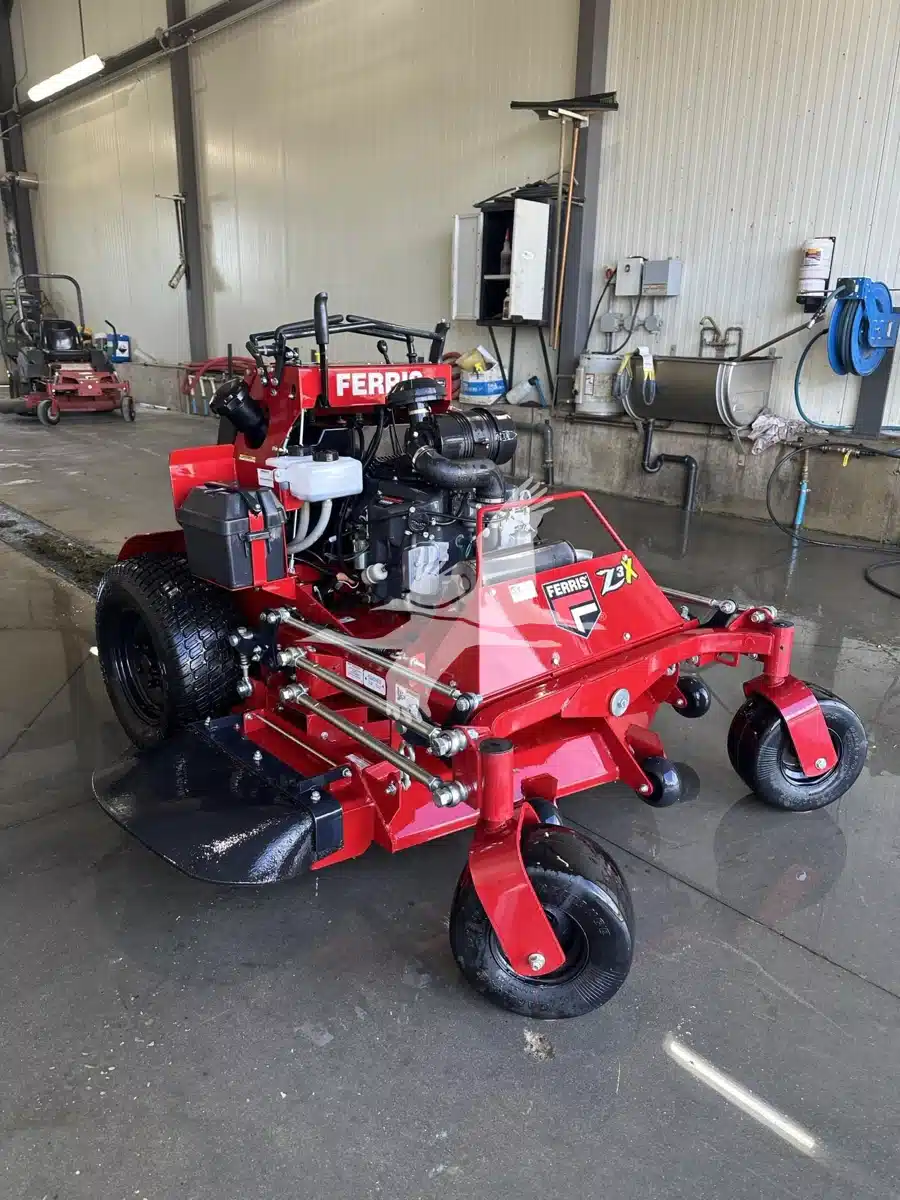Gallery image 1 for 2022 Ferris SRSZ3X Mower - Stand On