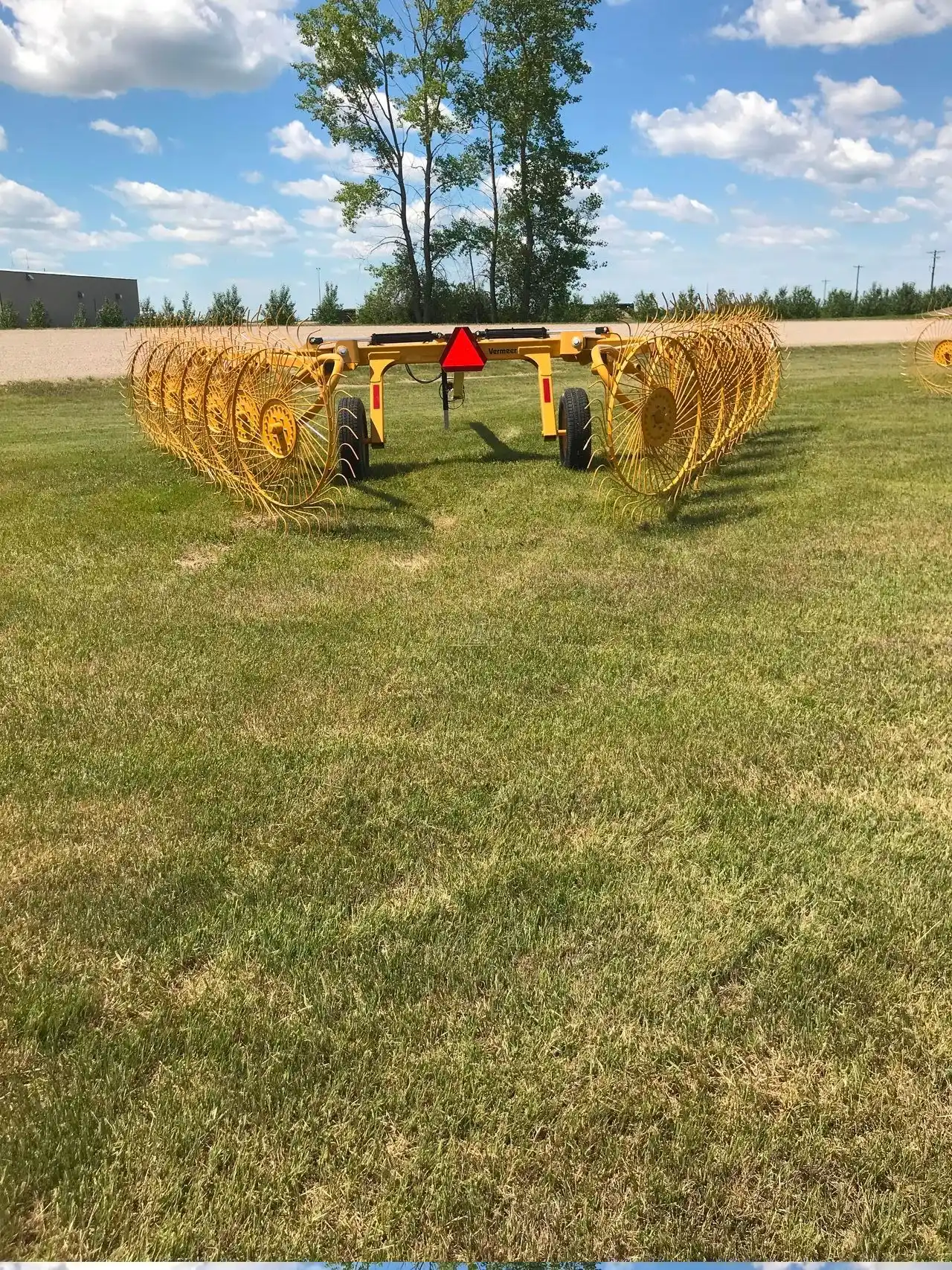 Gallery image 2 for New 2024 Vermeer VR1224 Rake