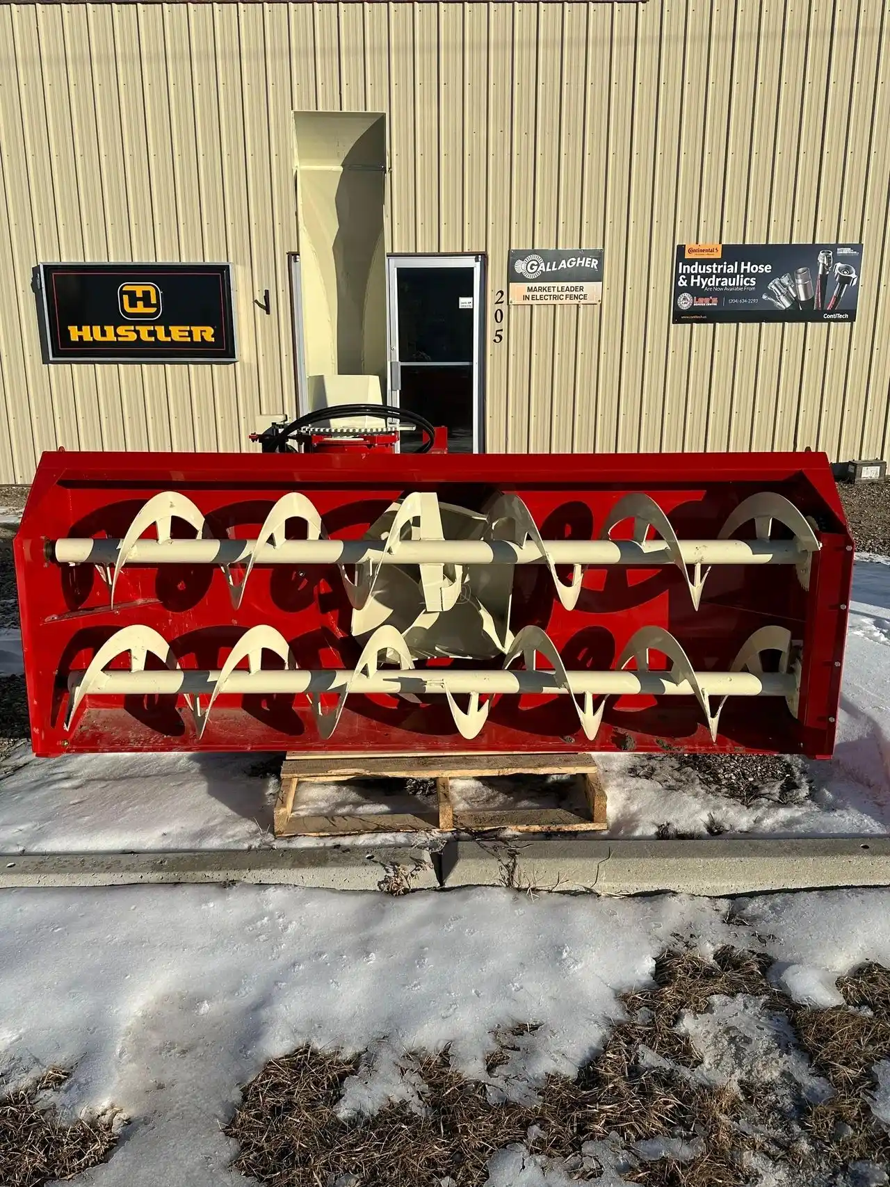 Gallery image 1 for New 2024 Farm King Y960 Snow Blower