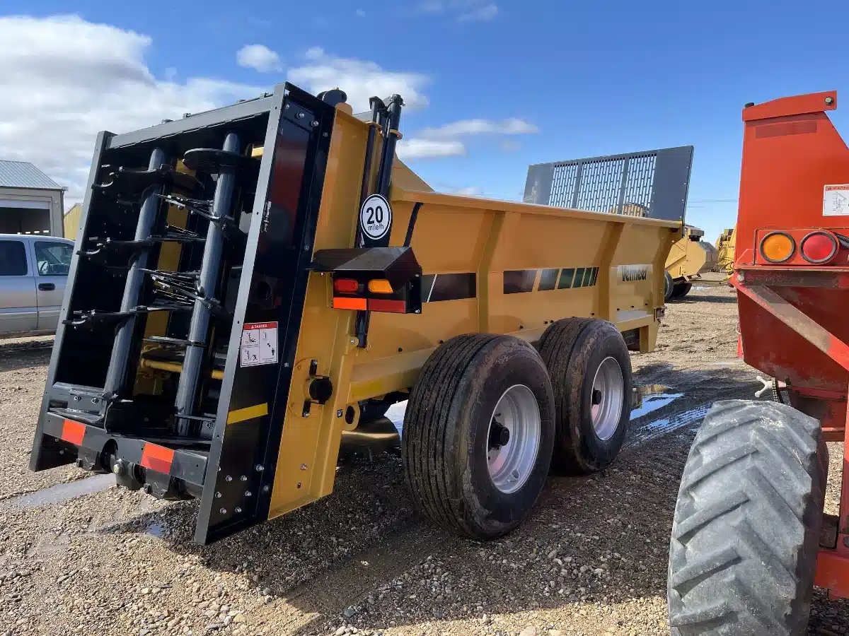 Gallery image 2 for New 2025 Vermeer MS400