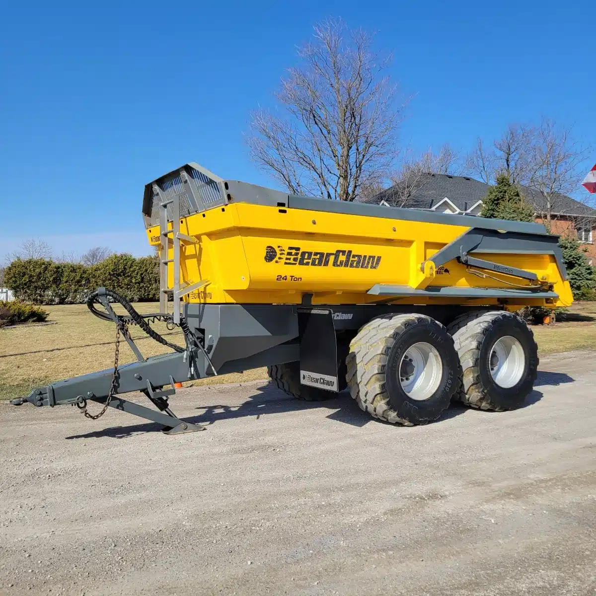 Gallery image 1 for 2021 BearClaw Bearclaw 24t Dump Wagon