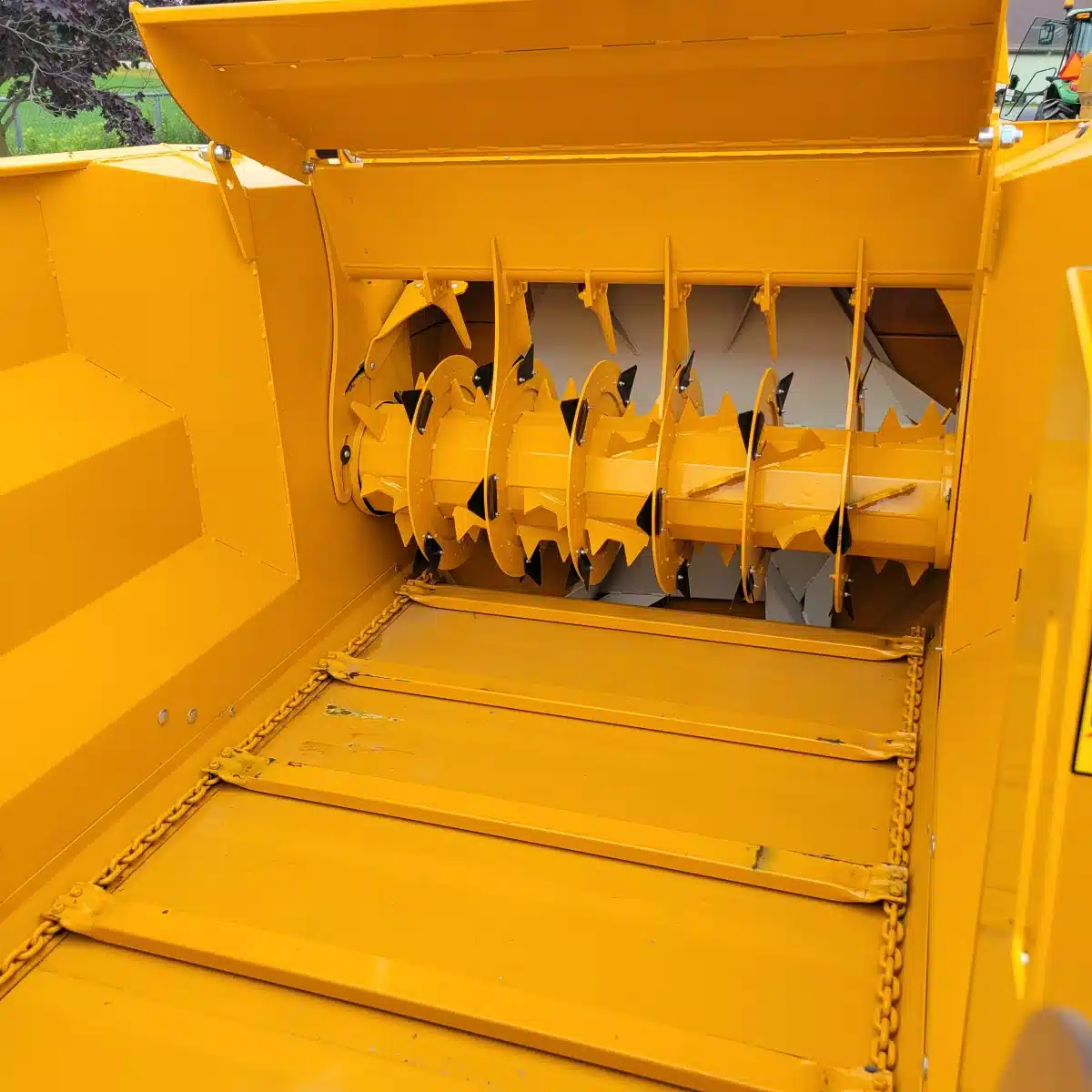 Gallery image 2 for 2025 Lucas G Castor 30R Bale Processor