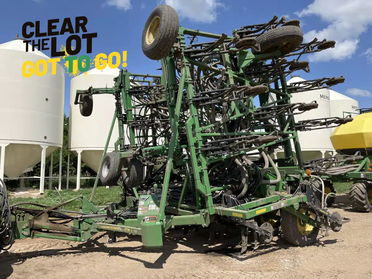 Gallery image 1 for Used 2012 John Deere 1870 Air Drill