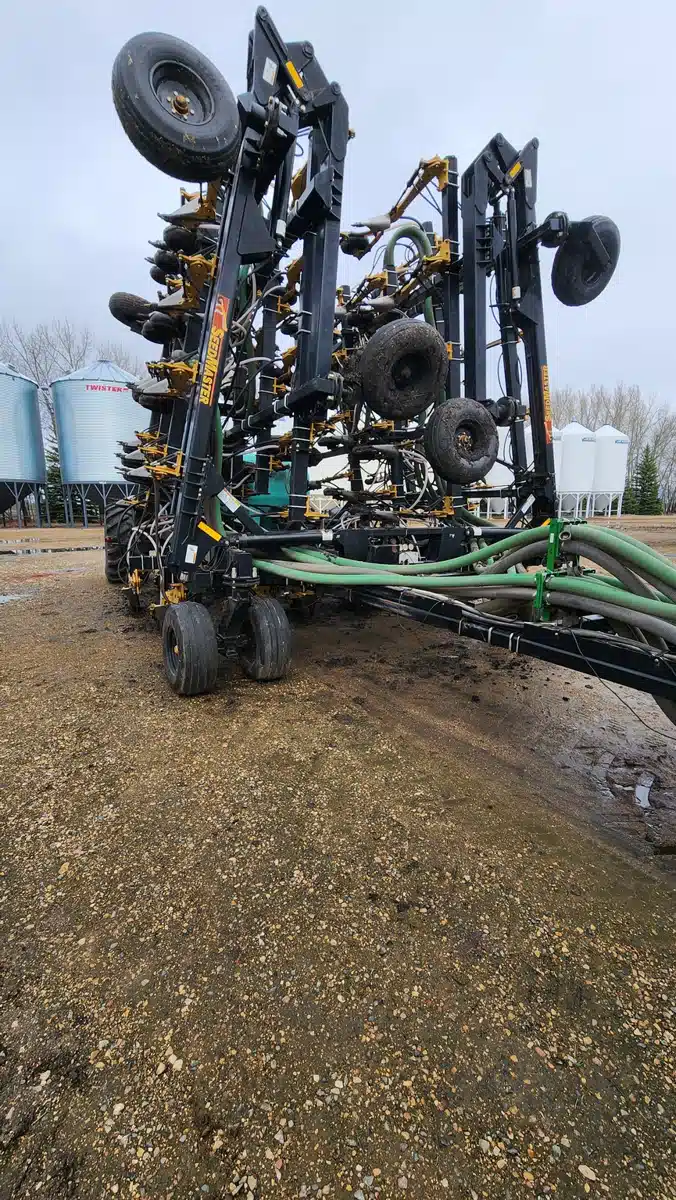 Gallery image 1 for Used 2011 SeedMaster 7012 Air Drill