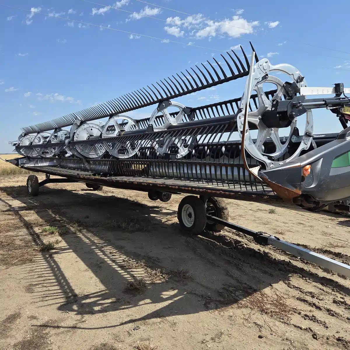 Gallery image 1 for Used 2022 MacDon FD240 Header - Flex Draper