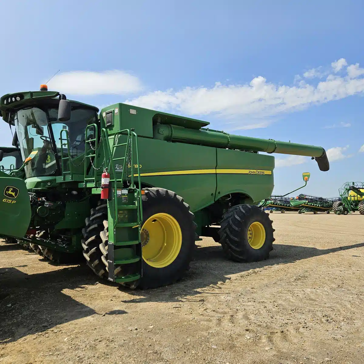 Gallery image 1 for Used 2019 John Deere S780 Combine