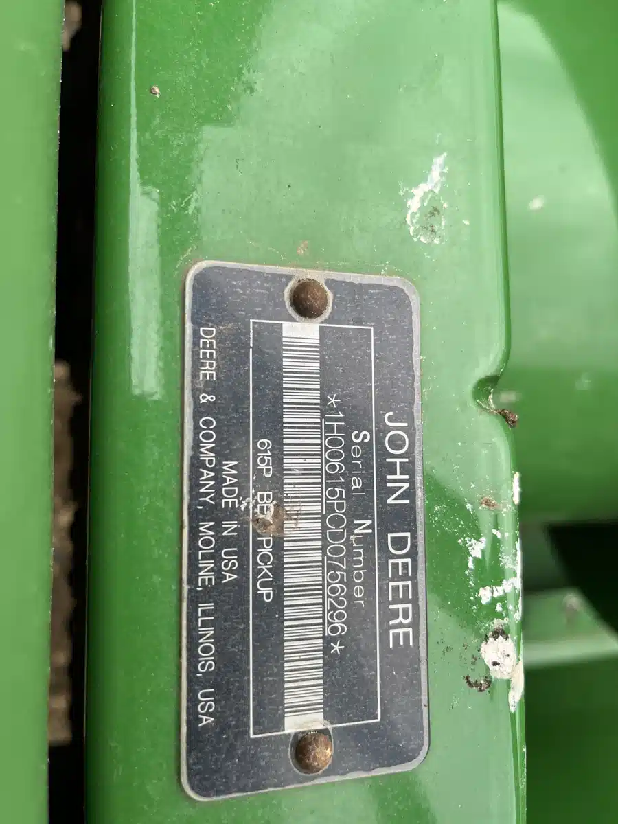 Gallery image 2 for Used 2013 John Deere 615P Header - Draper