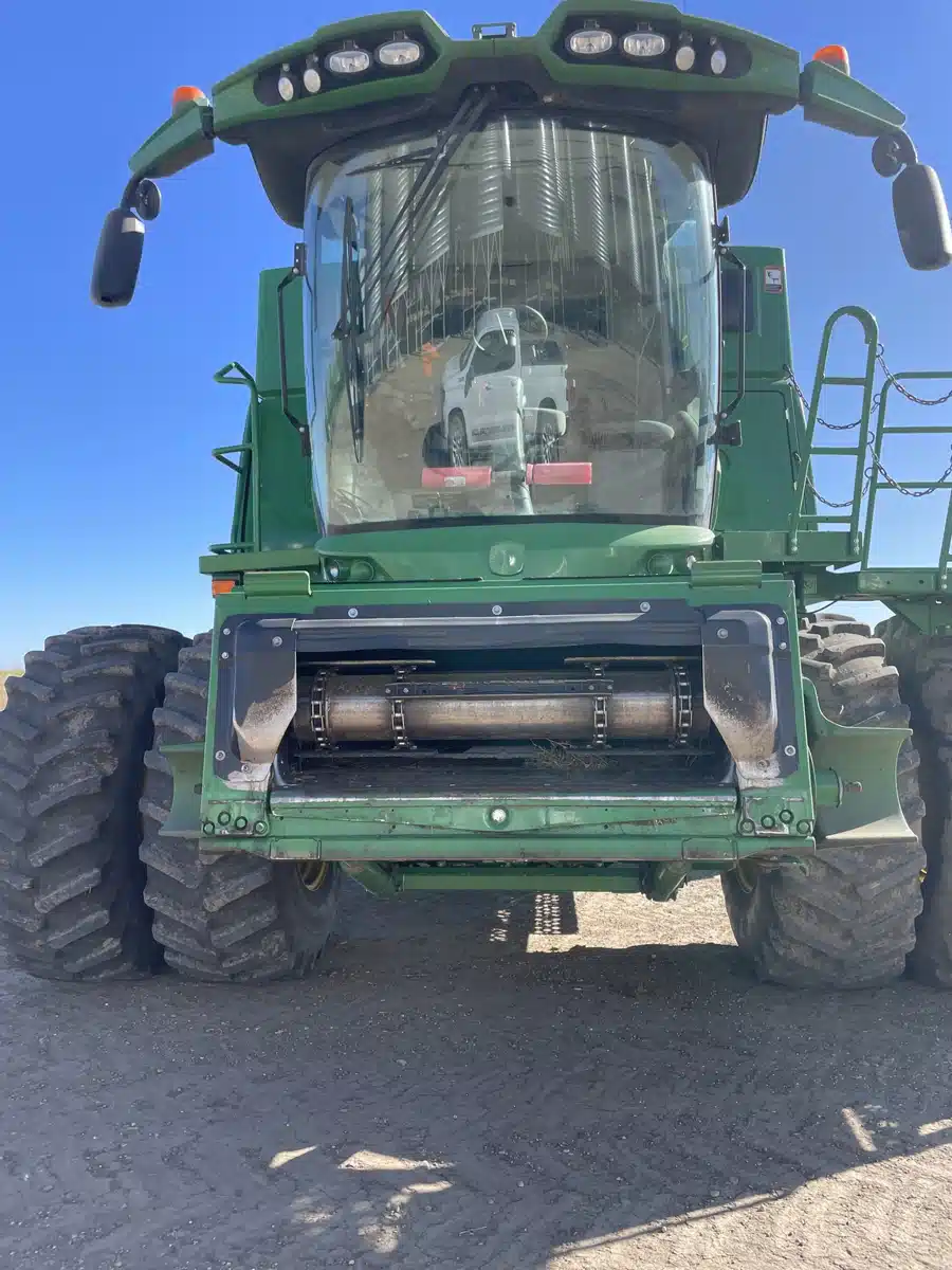 Gallery image 1 for 2018 John Deere S780 Combine