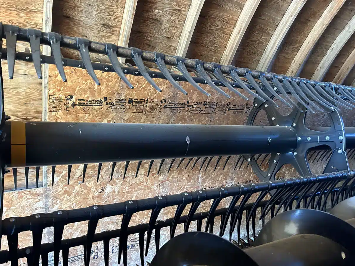 Gallery image 2 for Used 2021 MacDon FD140 Header - Flex Draper