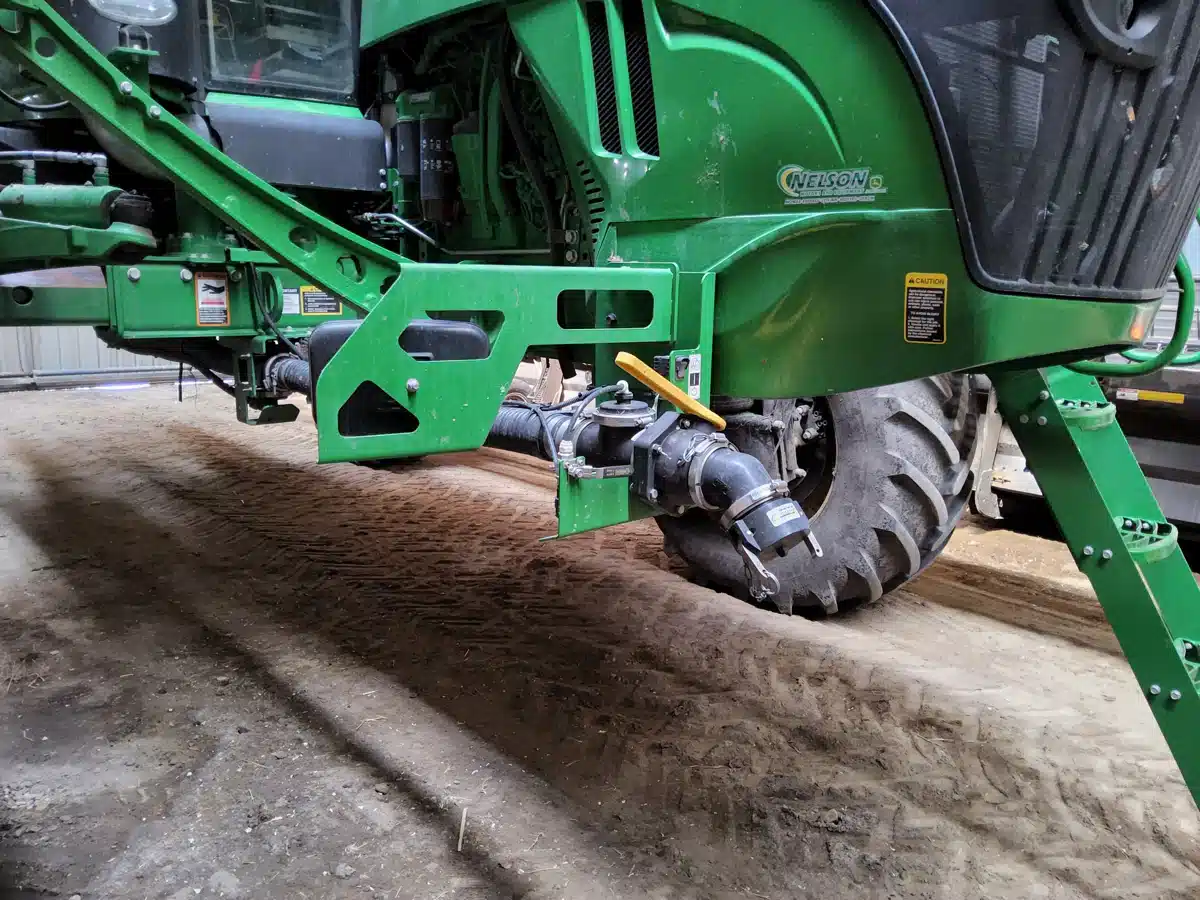 Gallery image 2 for Used 2019 John Deere R4044 Sprayer - Self Propelled