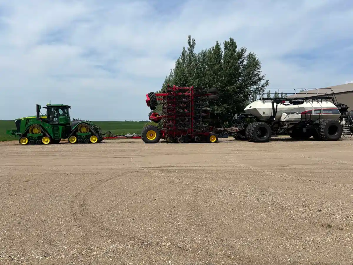 Gallery image 1 for Used 2024 Bourgault 3720 W/91300 Air Drill
