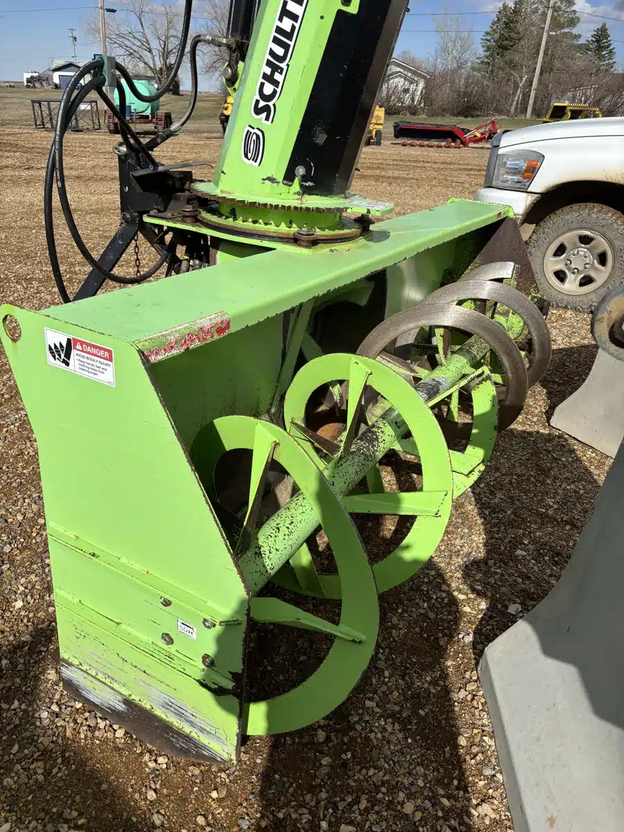 Gallery image 1 for Used Schulte SDX-960 Snow Blower