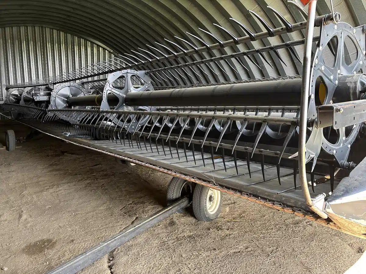 Gallery image 1 for 2016 MacDon FD75 Header - Flex Draper