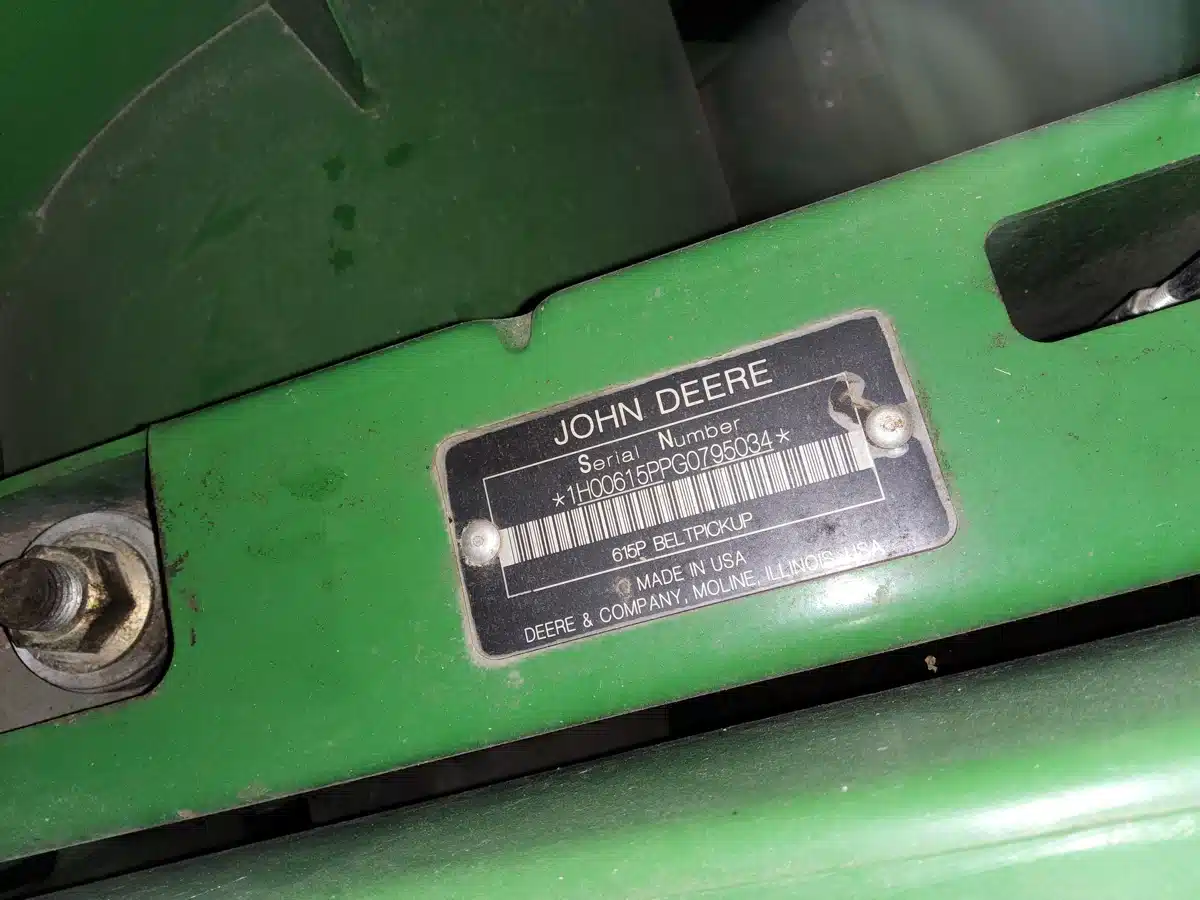 Gallery image 2 for Used 2017 John Deere 615P Header - Draper