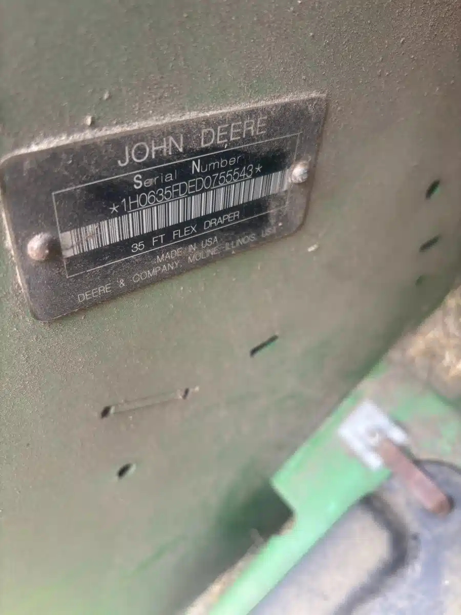 Gallery image 2 for Used 2013 John Deere 635FD Header - Draper