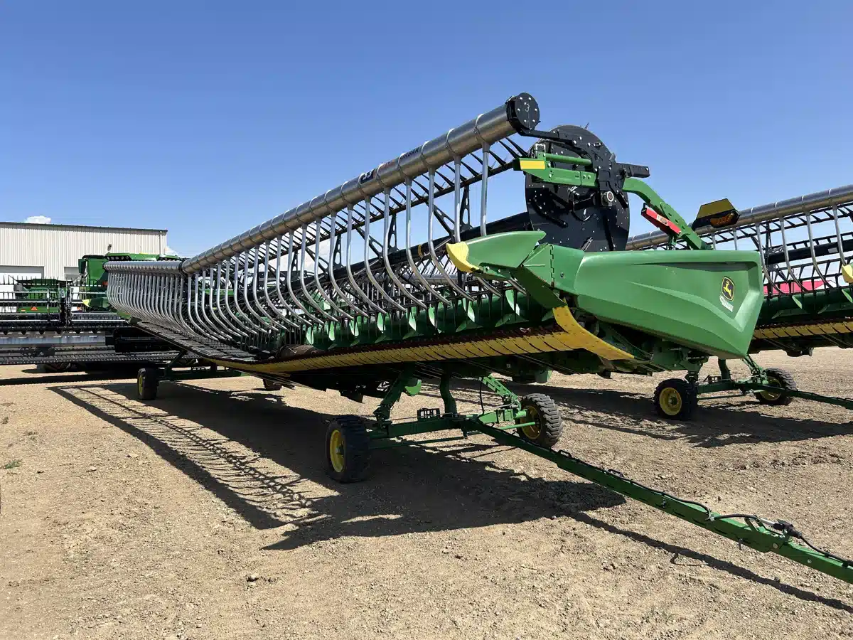 Gallery image 1 for Used 2023 John Deere HD45F Header - Flex Draper
