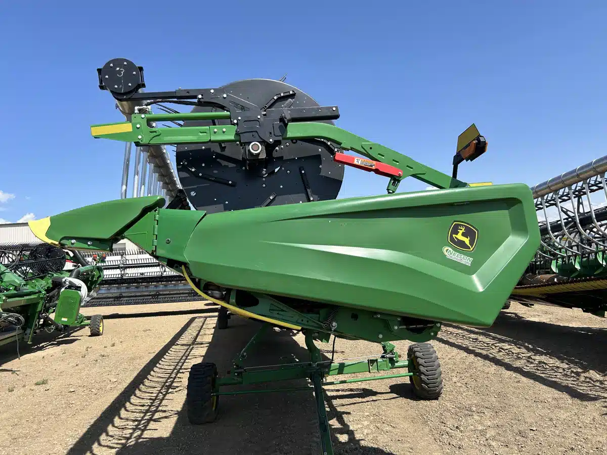Gallery image 2 for Used 2023 John Deere HD45F Header - Flex Draper