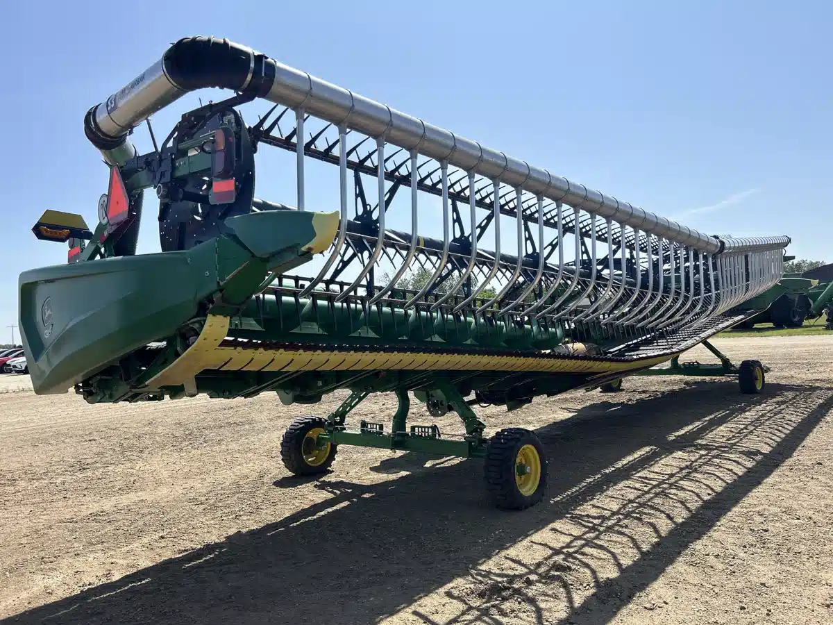 Gallery image 2 for Used 2023 John Deere HD45F Header - Flex Draper