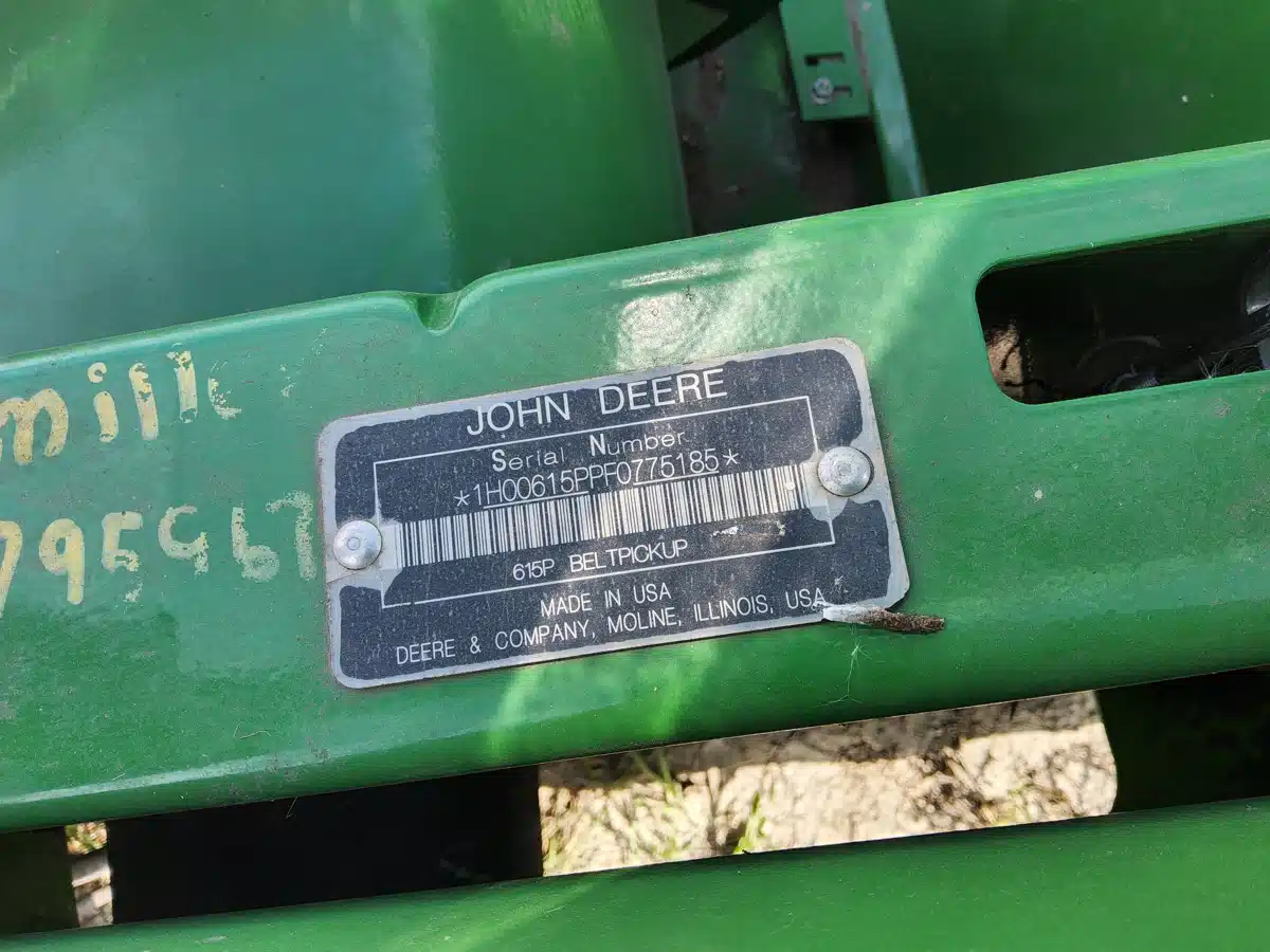 Gallery image 2 for Used 2015 John Deere 615P Header - Draper