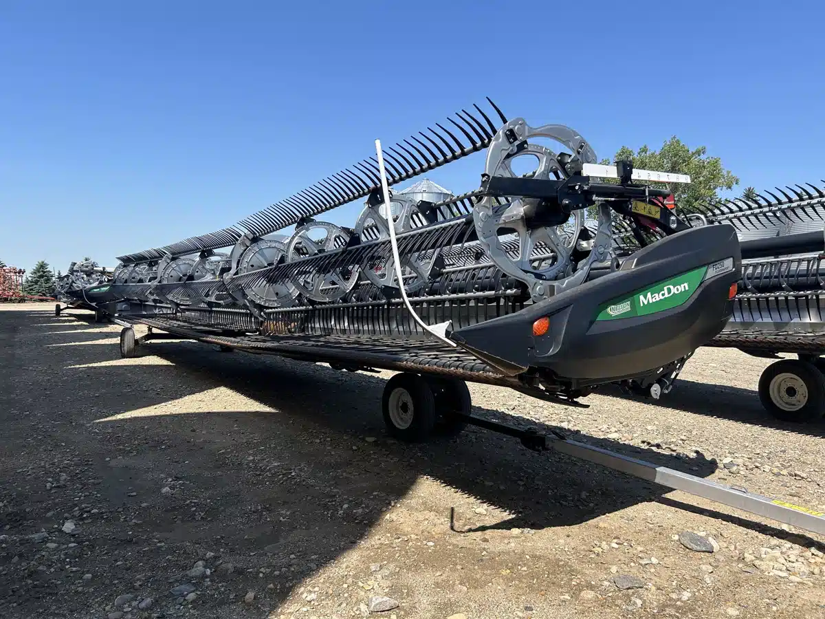 Gallery image 1 for Used 2022 MacDon FD250 Header - Flex Draper