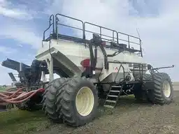 Gallery image 2 for Used 2017 Bourgault 3320QDA Air Drill