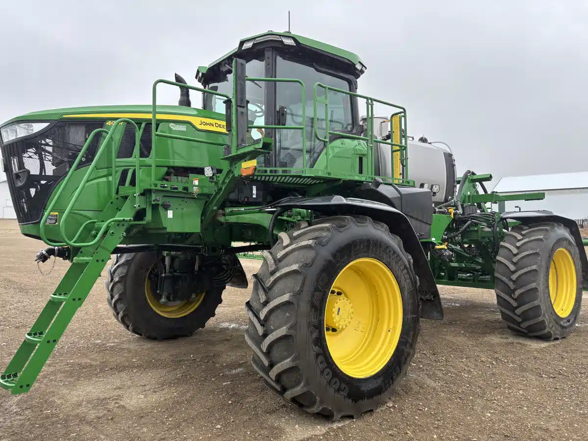 Gallery image 1 for Used 2024 John Deere 408R Sprayer - Self Propelled