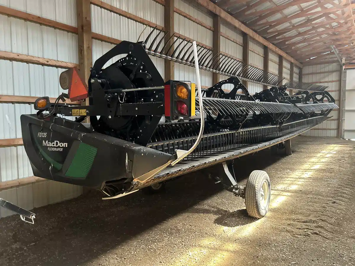 Gallery image 2 for 2022 MacDon FD135 Header - Draper