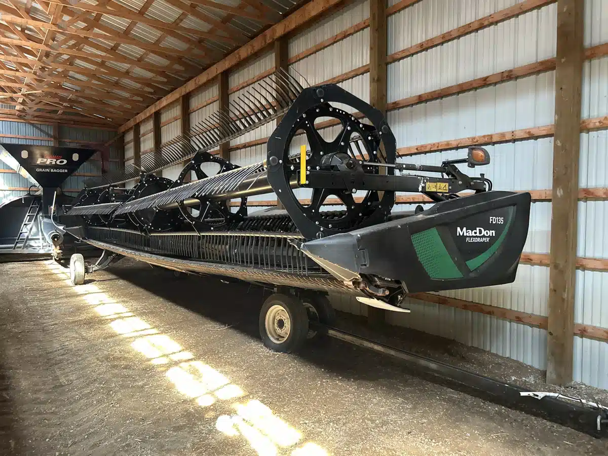 Gallery image 1 for 2022 MacDon FD135 Header - Draper