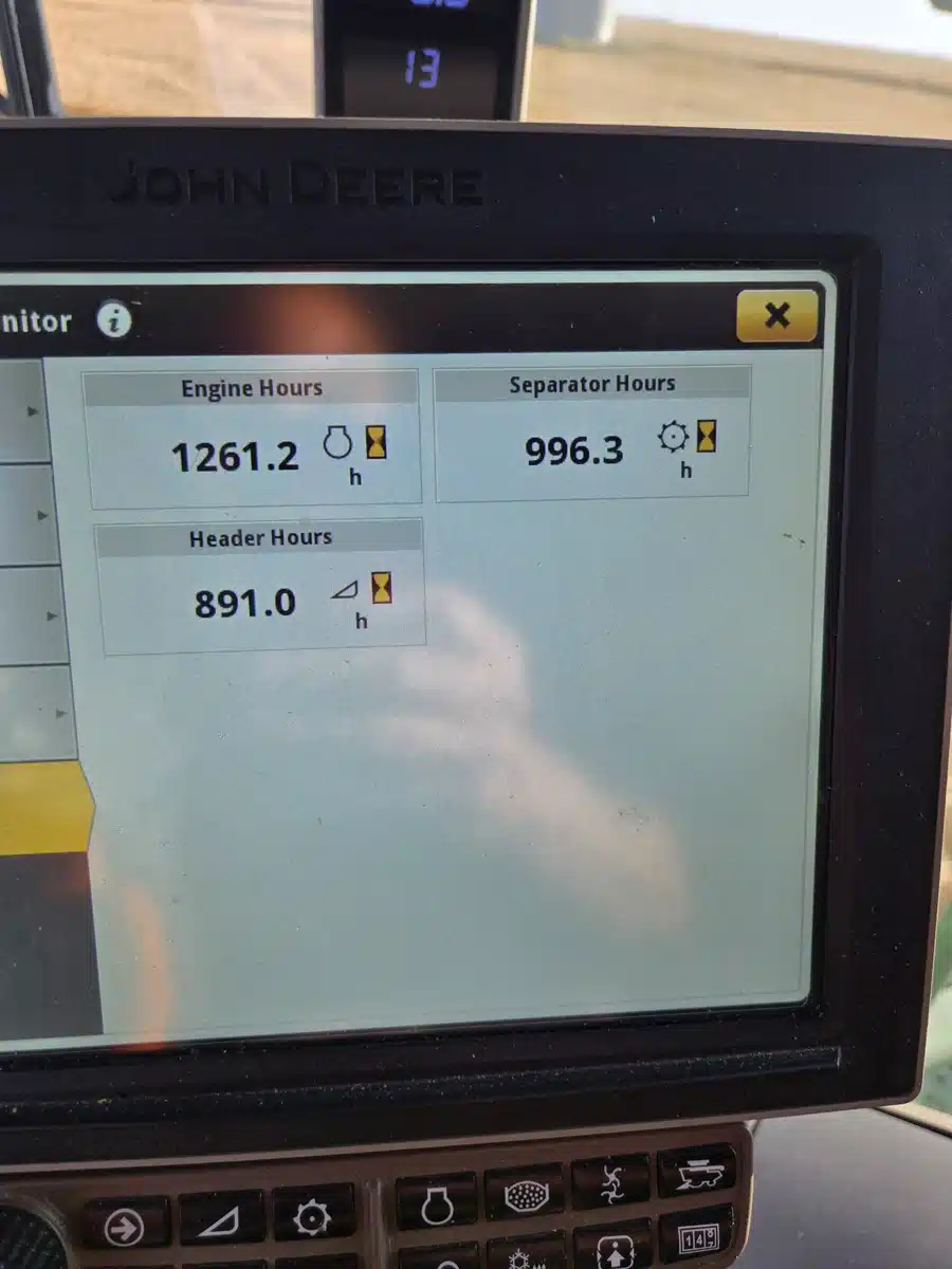 Gallery image 2 for Used 2019 John Deere S780 Combine