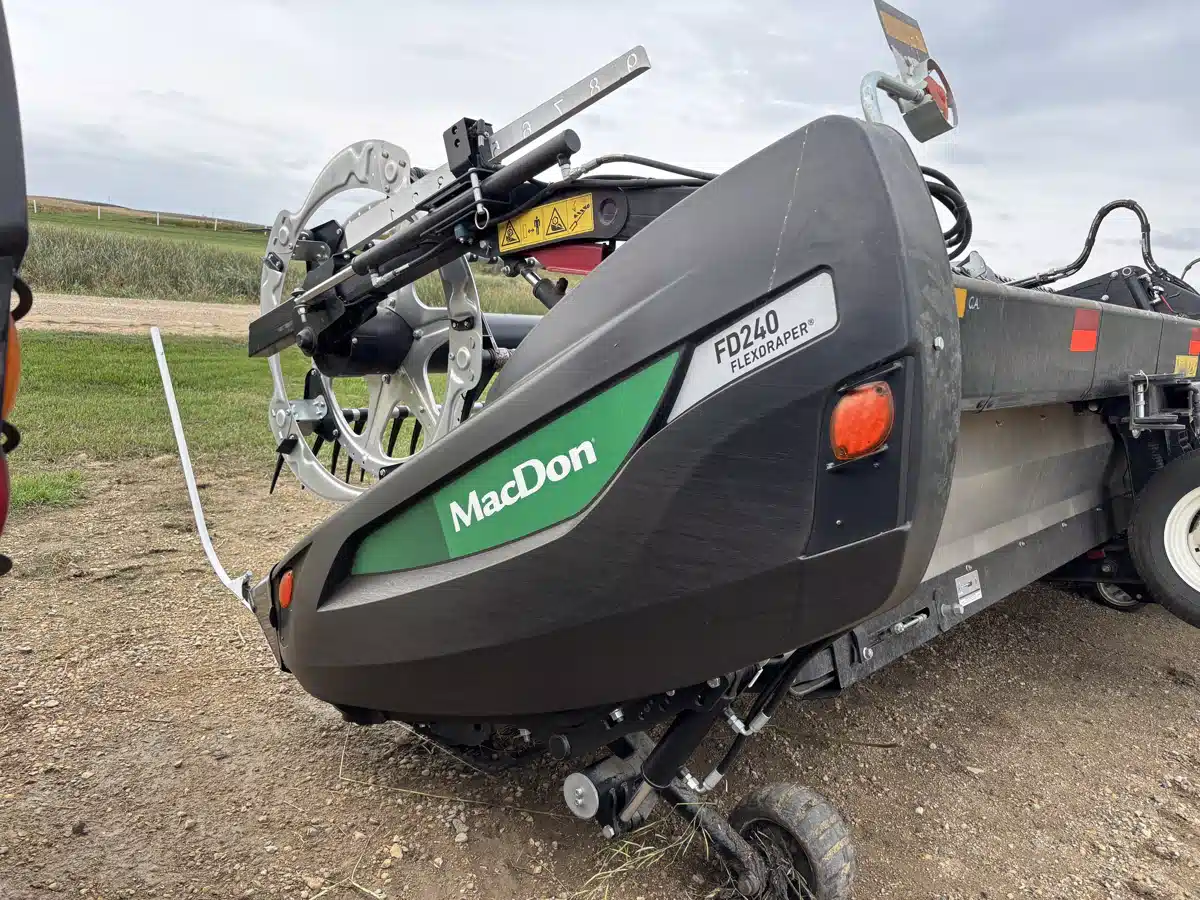 Gallery image 1 for Used 2022 MacDon FD240 Header - Flex Draper