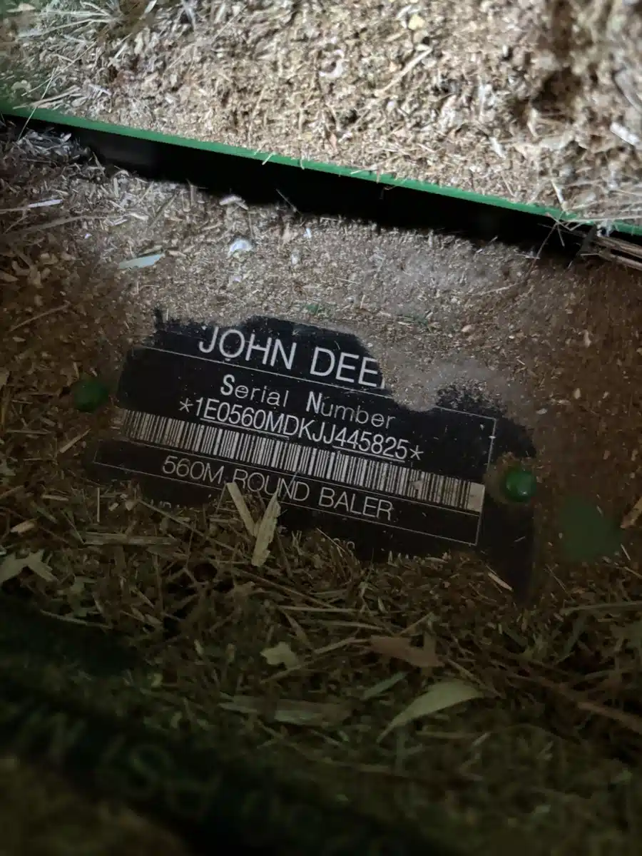 Gallery image 2 for 2018 John Deere 560M Round Baler