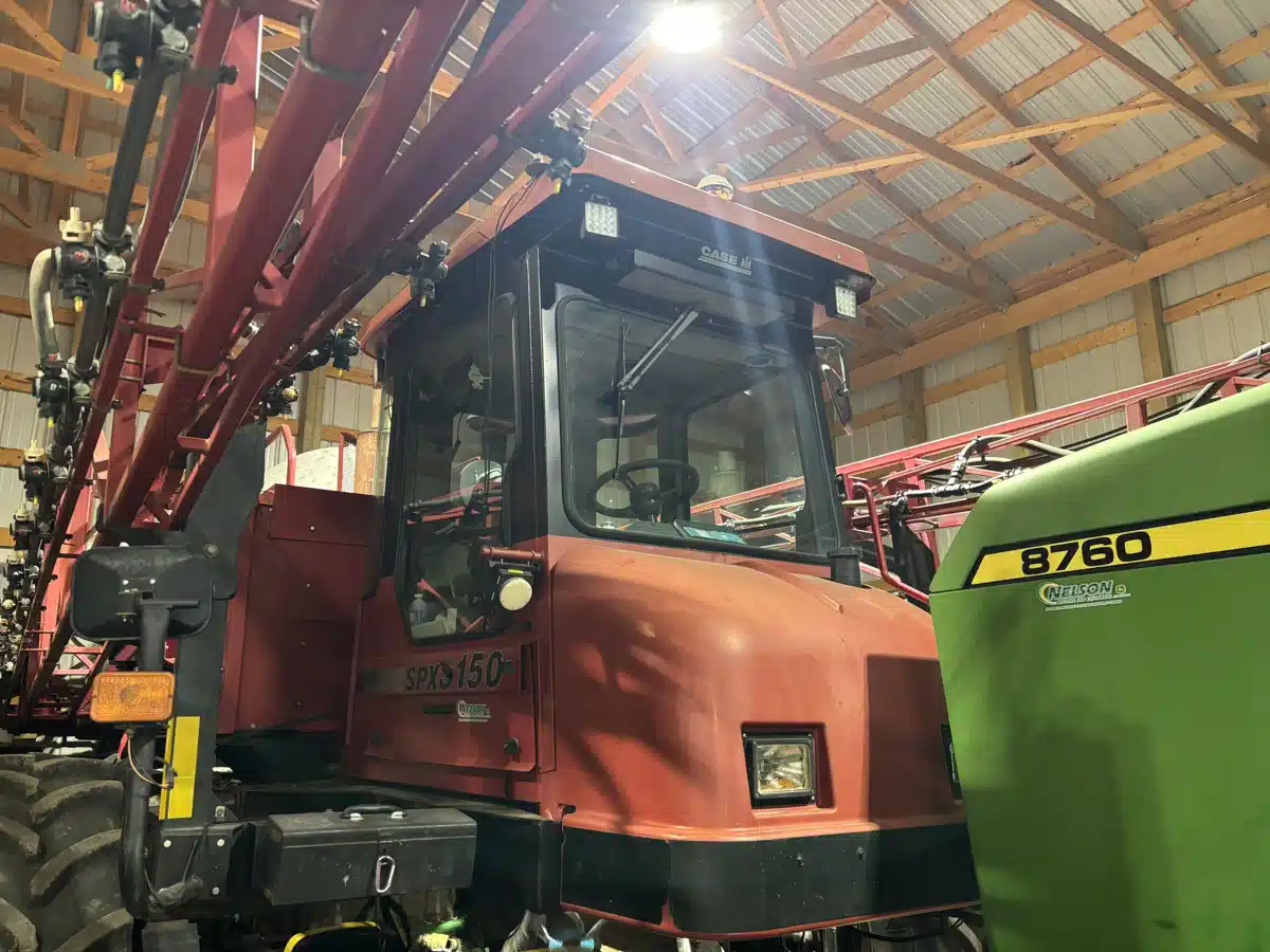 Used 2004 Case IH SPX3150 Sprayer - Self Propelled