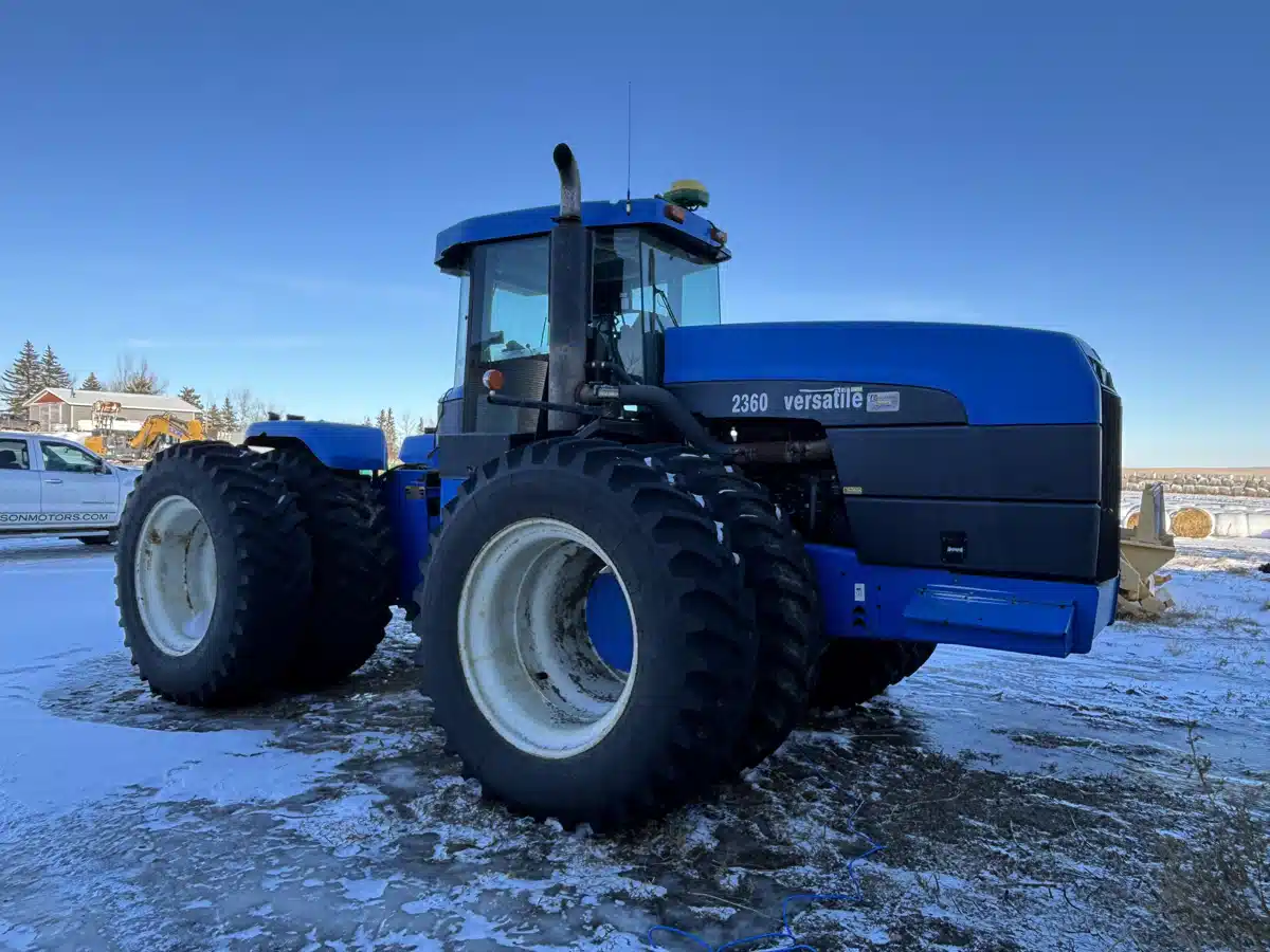 Used 2003 Versatile 2360 Tractor