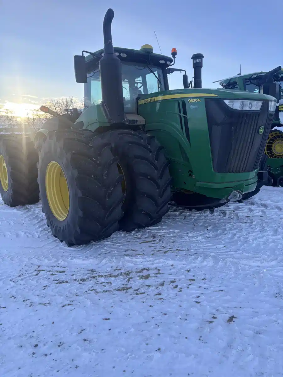 2021 John Deere 9620R Tractor