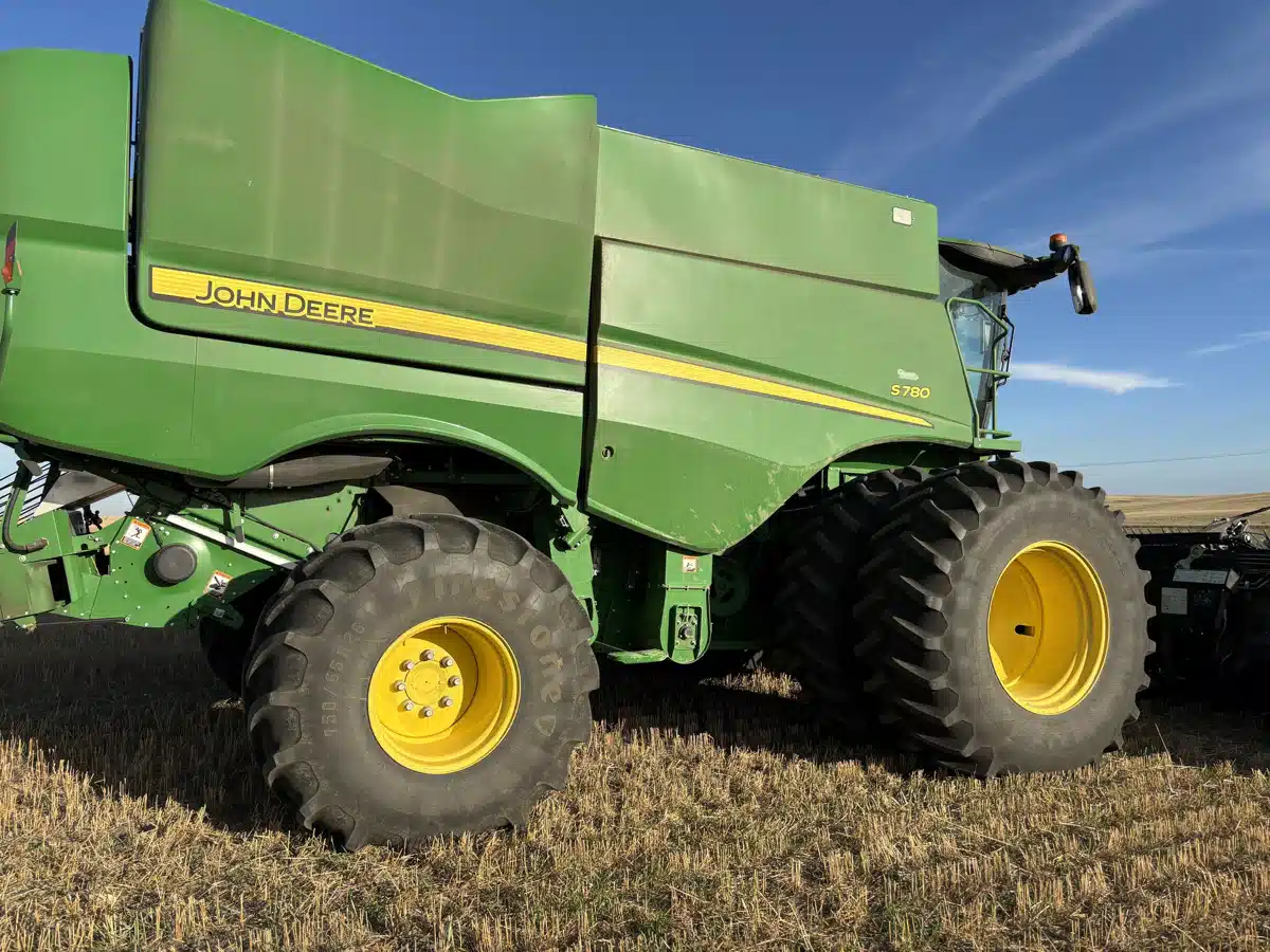 Gallery image 2 for 2020 John Deere S780 Combine
