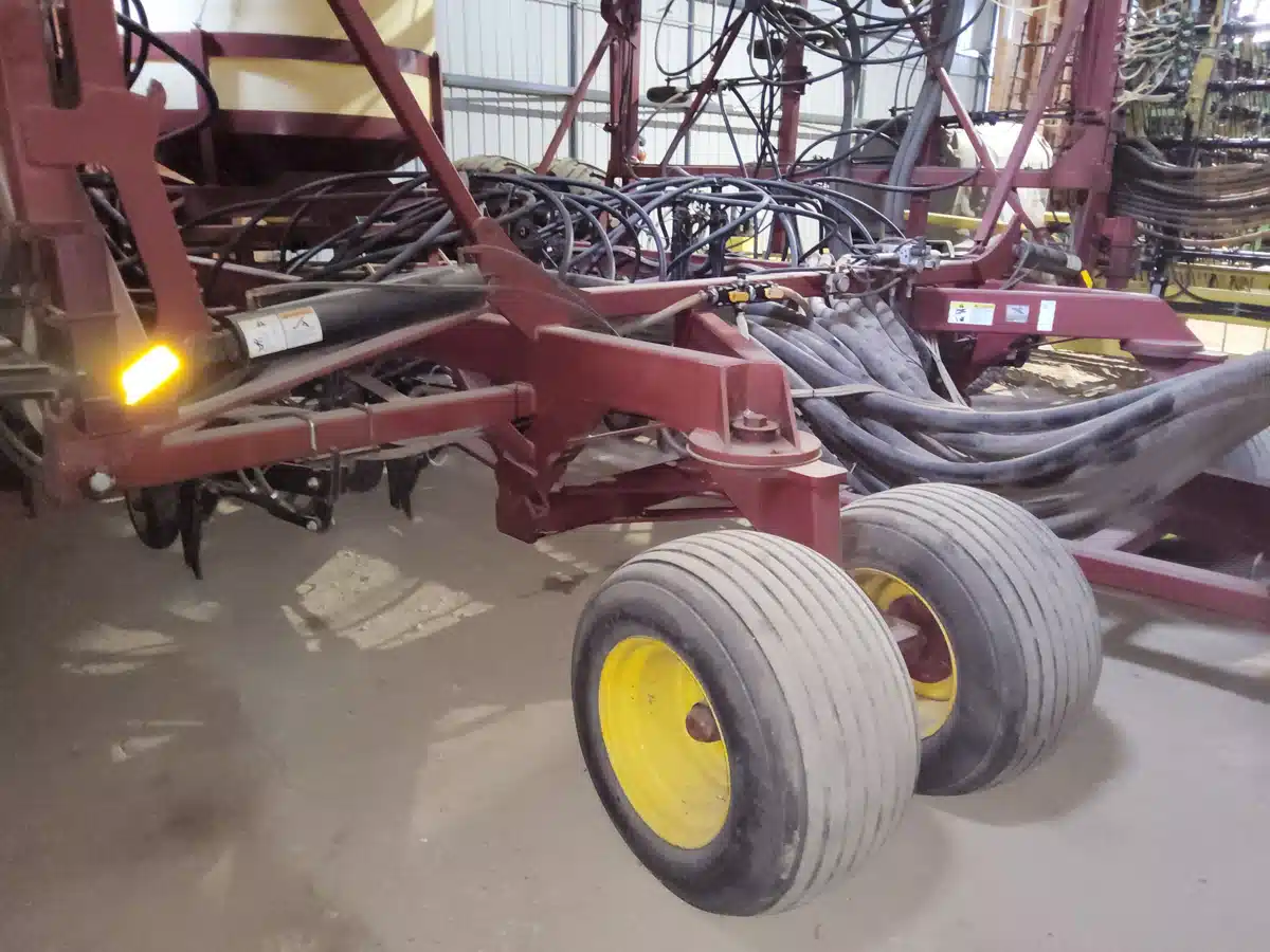 Gallery image 1 for 2011 Seed Hawk 6012 Air Drill