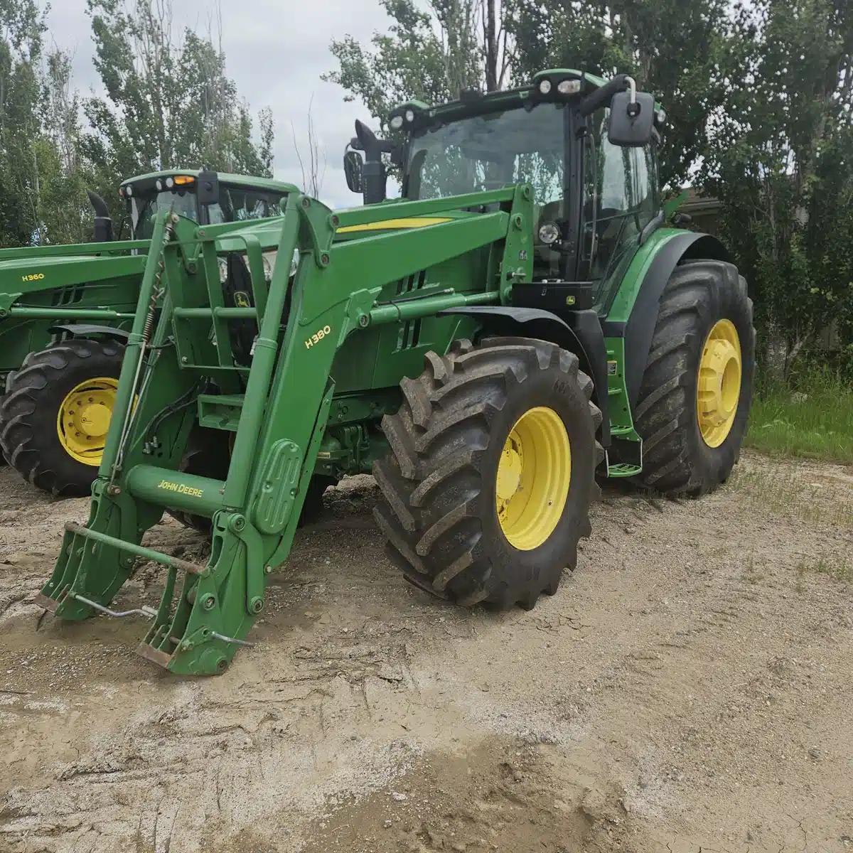Gallery image 1 for 2014 John Deere 6170R Tractor