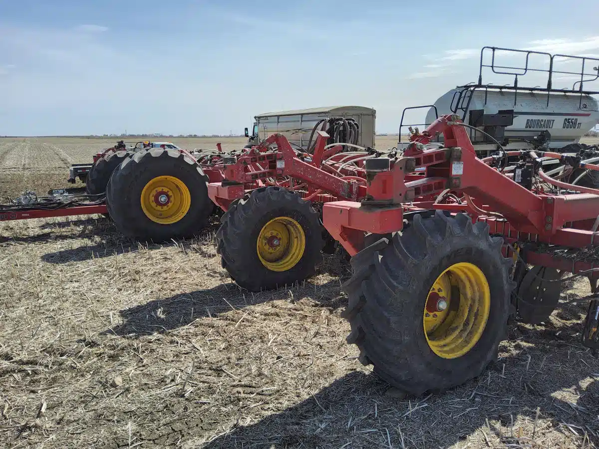 Gallery image 1 for 2023 Bourgault 3335QDA Air Drill
