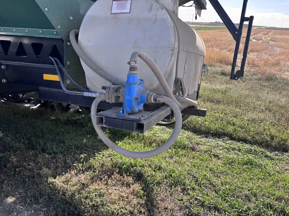 Gallery image 2 for 2015 Elmers Mfg HAULMASTER 1150 Grain Cart