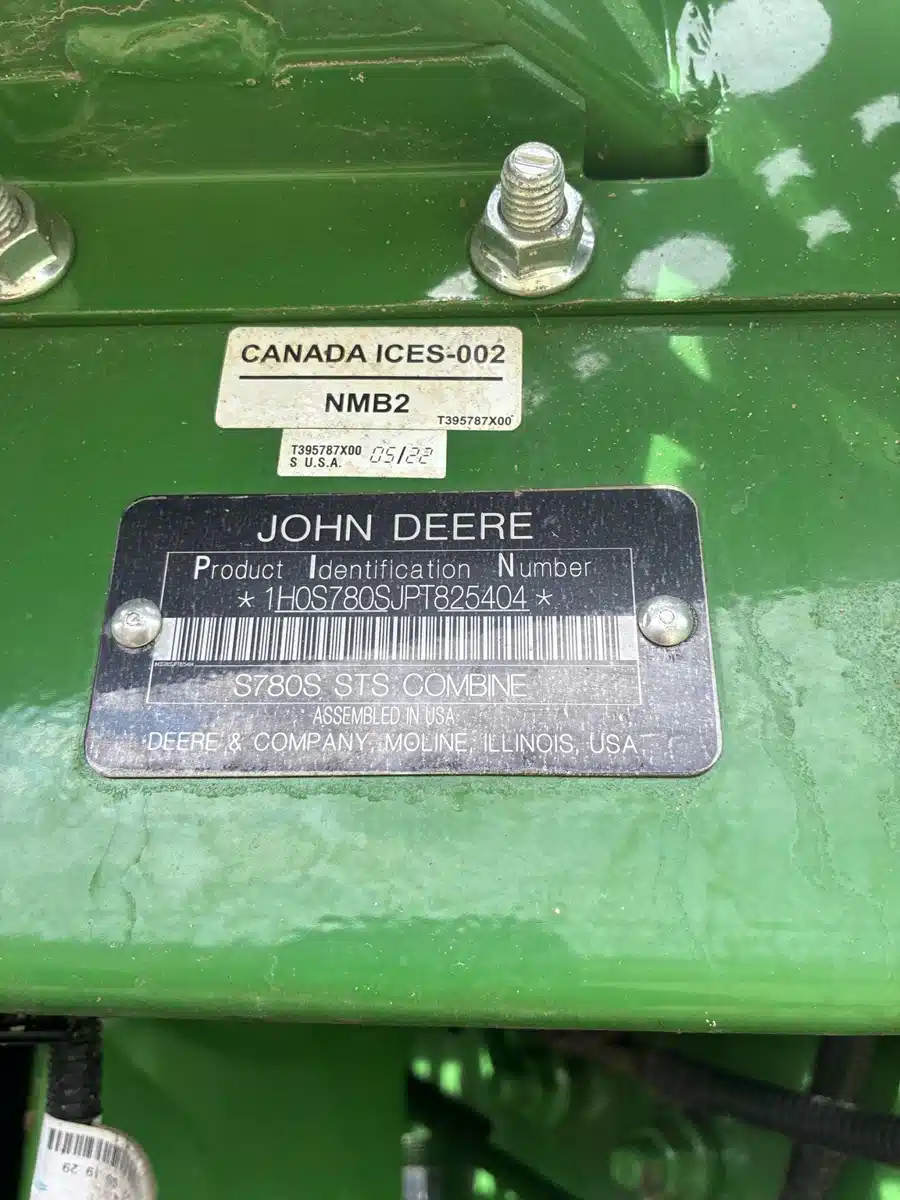 Gallery image 2 for 2023 John Deere S780 Combine