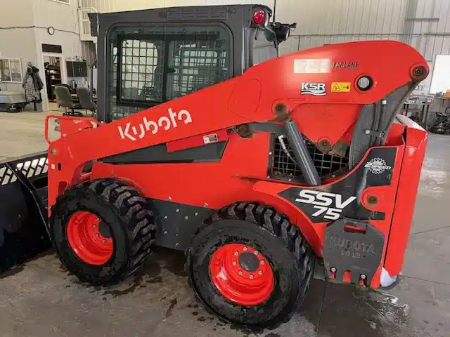 Gallery image 1 for Used 2022 Kubota SSV75 Skid Steer