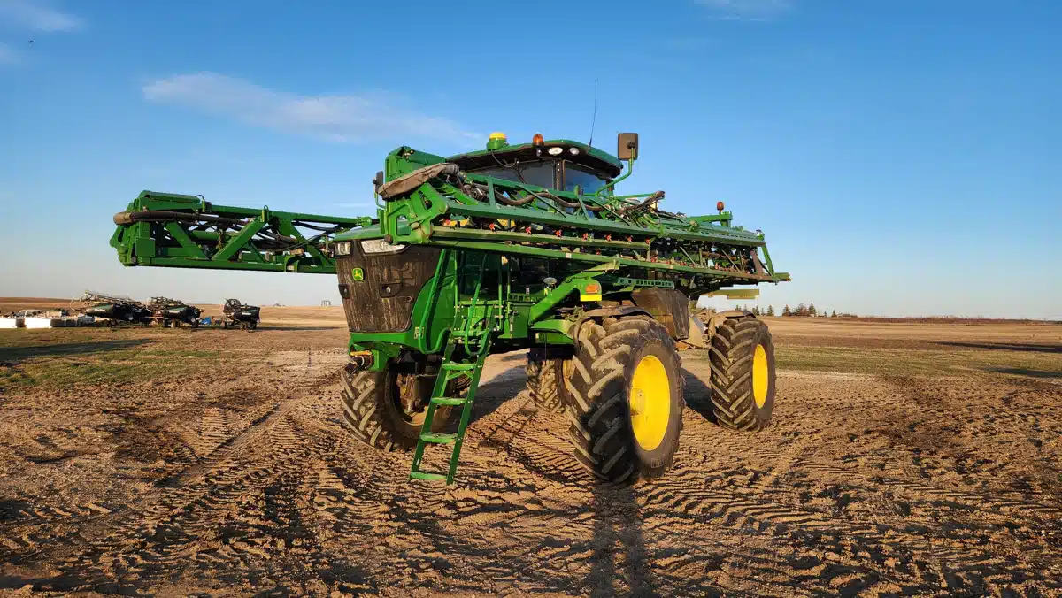 Gallery image 1 for Used 2016 John Deere R4038 Sprayer - Self Propelled