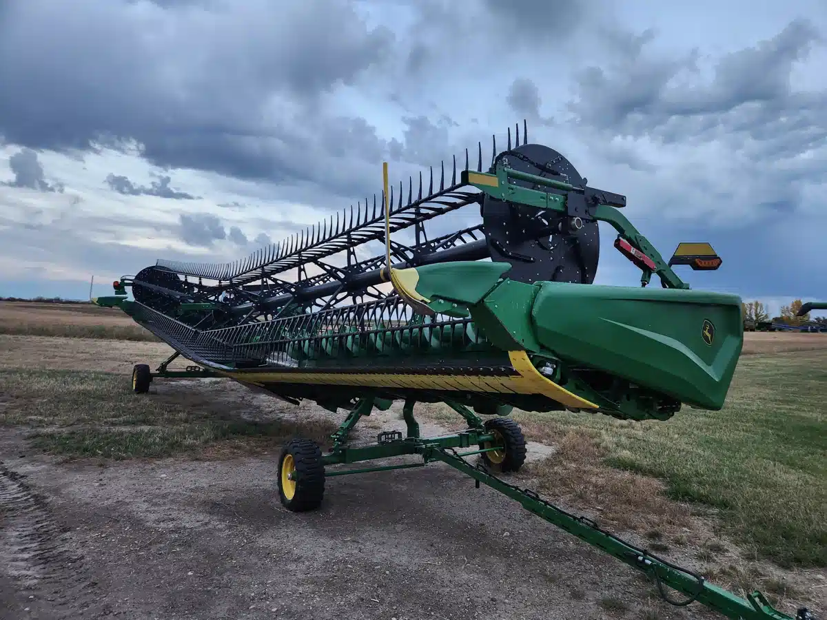 Gallery image 1 for Used 2023 John Deere HD45F Header - Flex Draper
