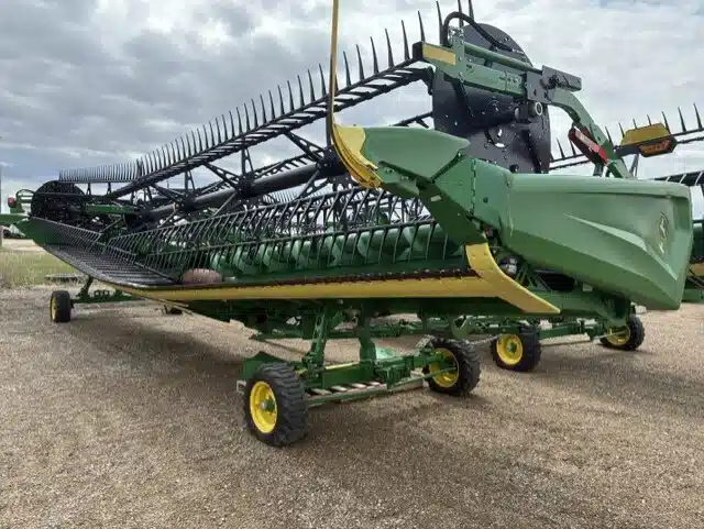 Photo de la Galerie 1 pour 2024 John Deere HD40R Nez - Toile/Tapis