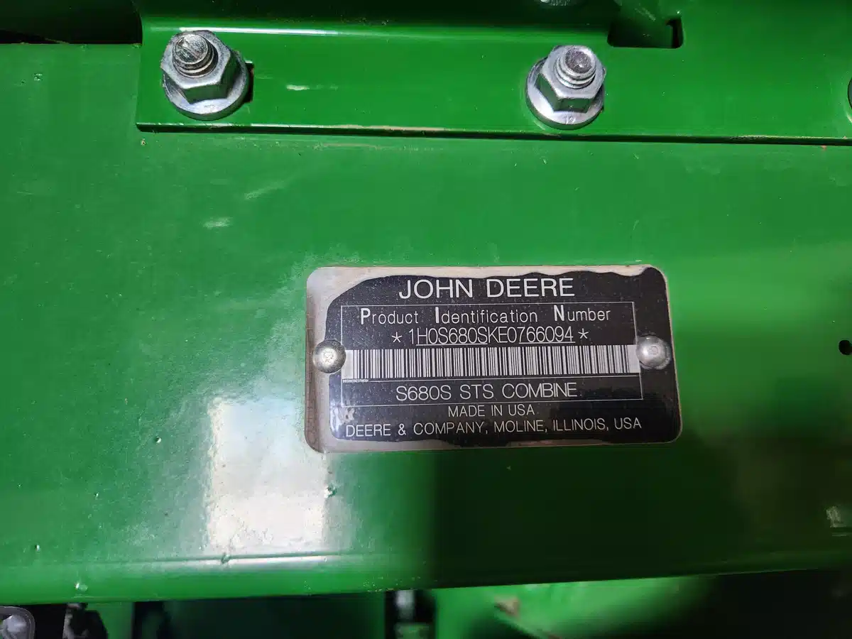 Gallery image 1 for Used 2014 John Deere S680 Combine