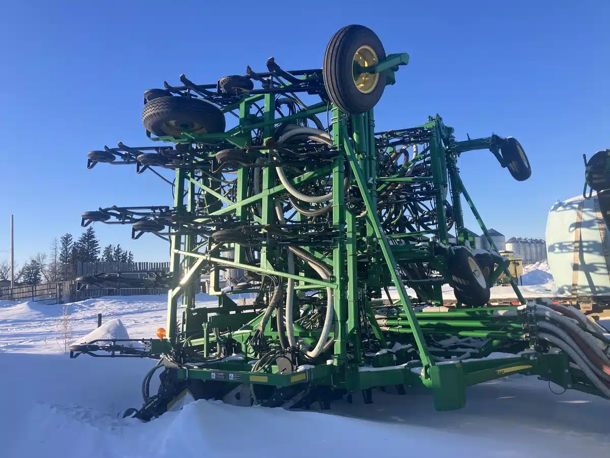 Gallery image 2 for Used 2012 John Deere 1870 Air Drill