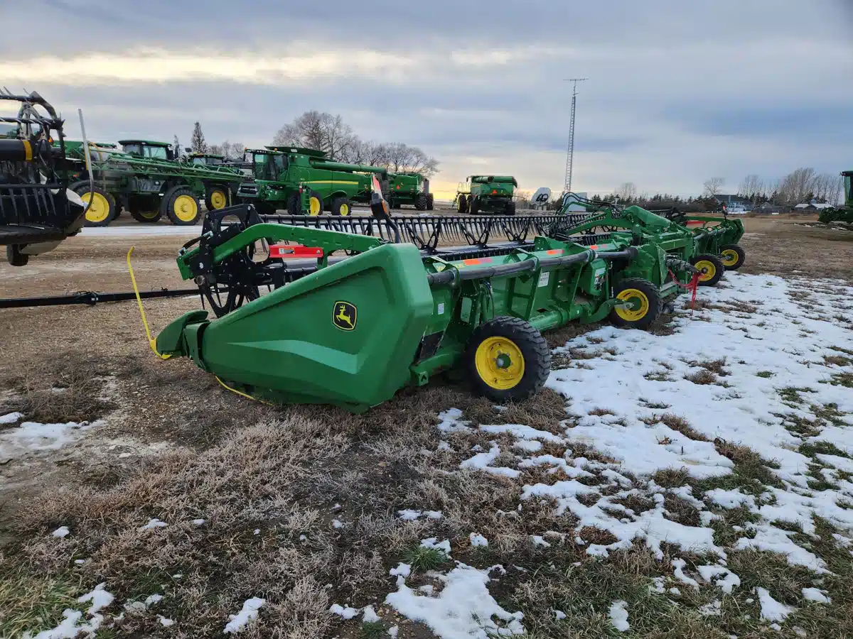 Gallery image 2 for Used 2021 John Deere HD50R Header Combine
