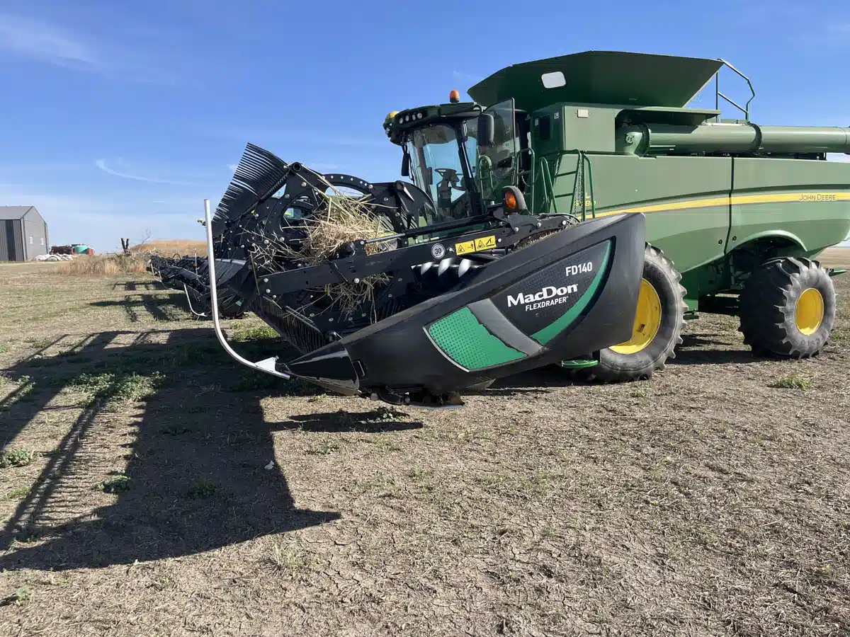 Gallery image 2 for Used 2021 MacDon FD140 Header - Flex Draper