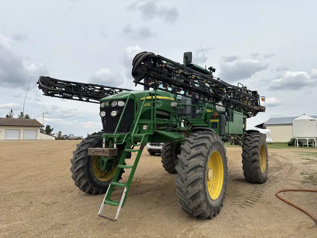 Gallery image 1 for Used 2013 John Deere 4730 Sprayer - Self Propelled