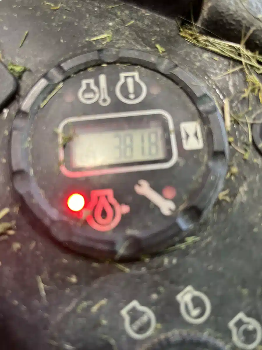 Gallery image 2 for Used 2016 John Deere Z930R Mower - Zero Turn